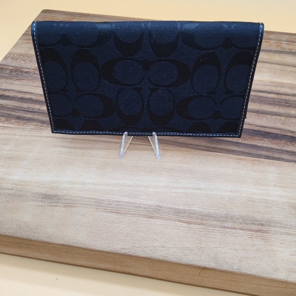 Coach Checkbook Cover With Signature Logo, 6.5x4, EUC - Picture 3 of 3